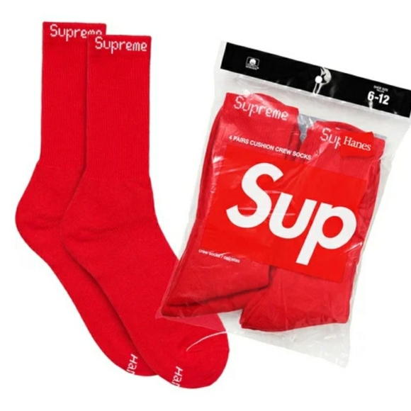 Supreme x Hanes 4pk crew socks